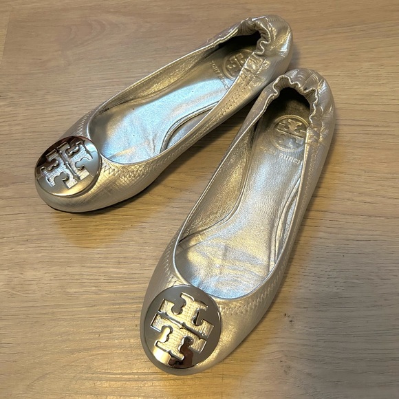 Tory Burch Flats Shoes - Picture 3 of 10